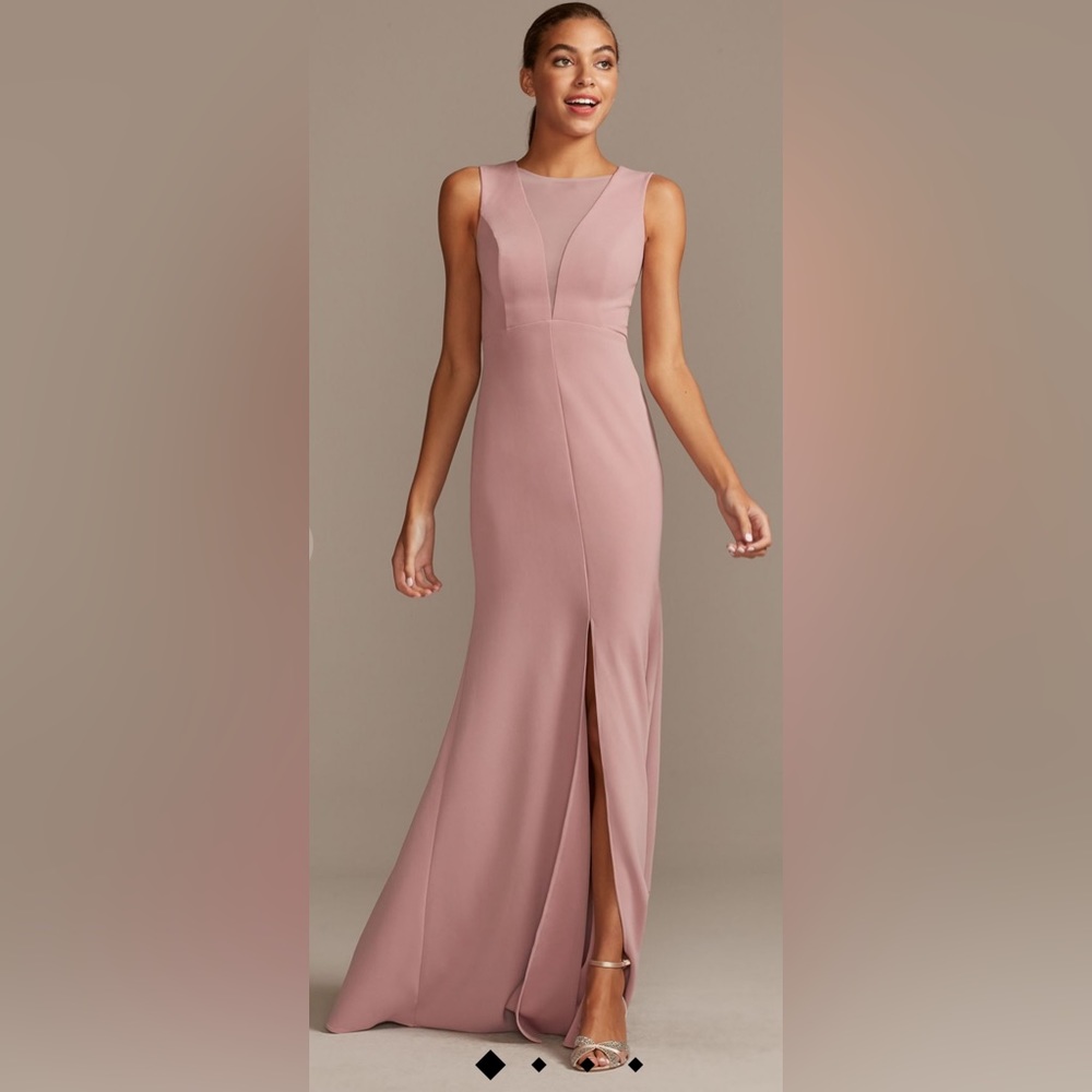 DB STUDIO
illusion deep-v center slit stretch crepe dress